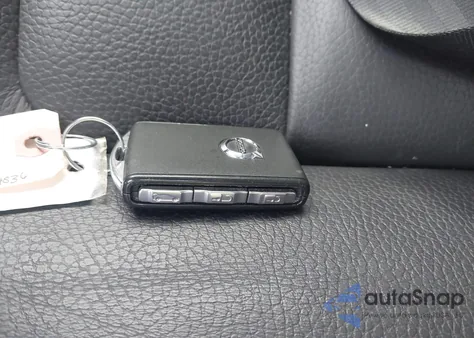 2024 Volvo Xc60 Recharge Plug-In Hybrid T8 Plus Dark Theme from USA, damaged, VIN YV4H60DL3R1924216